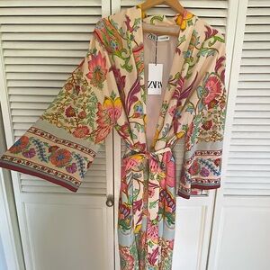Zara Floral Belted Kimono NWT - Women’s Small